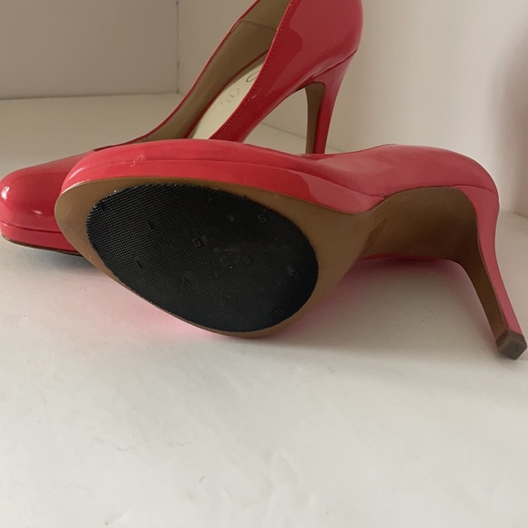 💕Aldo Coral coloured patent leather heels 💕 - Picture 5 of 7